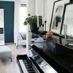 Eclectic Apartment Design Proposes A Fresh New Style  ย้ายเปียโนราคาถูก เริ่มต้นที่ 2000 บาท โทรเลย 083010 5645